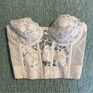 Valmont White Lace Bustier Chemise